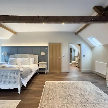 펜션 Exceptional 5 With Hot Tub *